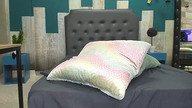 Crissh_1_'s cam snapshot