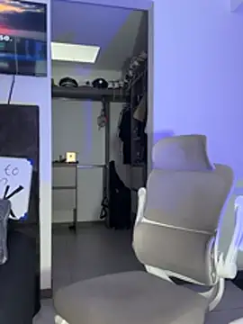 Andrew_Johnnson live sex cam