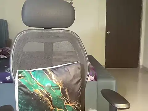 SugarAura's cam snapshot