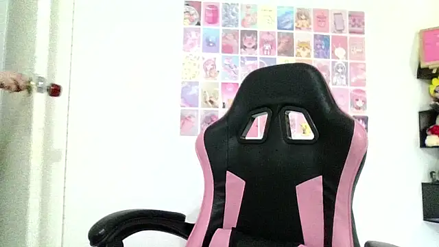 Emily_Guerra1's cam snapshot