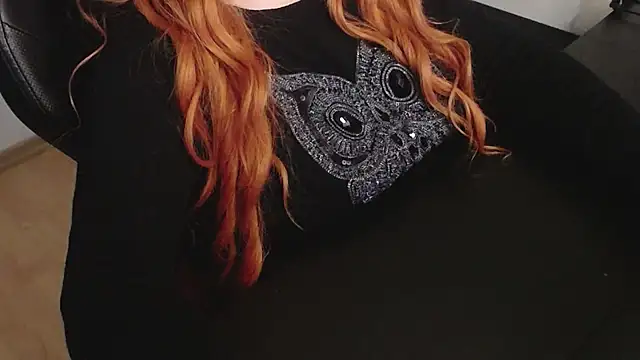 sweetvixen01's cam snapshot