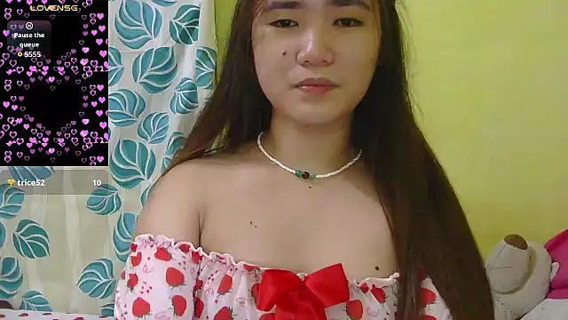 HornyAsian4uxx's cam snapshot