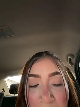 la_machhi's cam snapshot