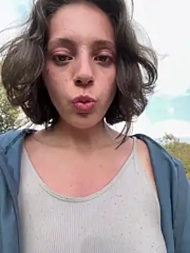 Ryan_ruru's cam snapshot