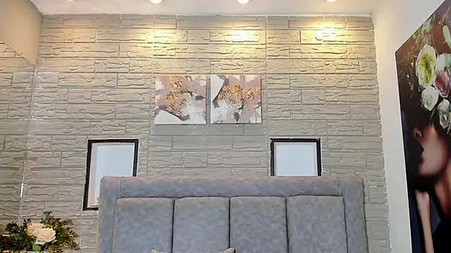 LanaRouse's cam snapshot