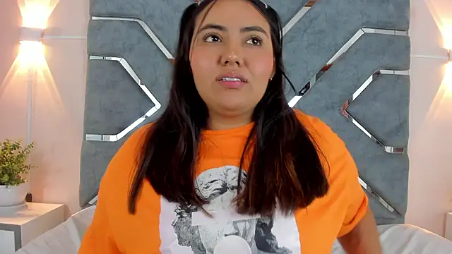 LucciaPorter's cam snapshot