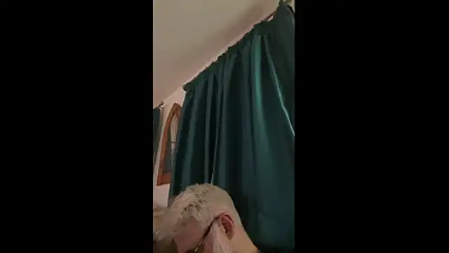 LeatherSdaddy's cam snapshot