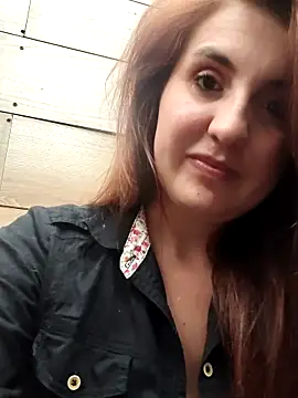 Alyah_1-2's cam snapshot