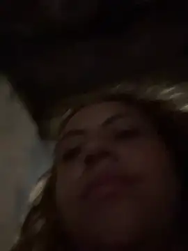 Chloe_Leaozinho's cam snapshot