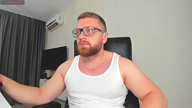 Findom_guy's cam snapshot