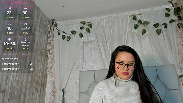 Victoria_Poncce1's cam snapshot