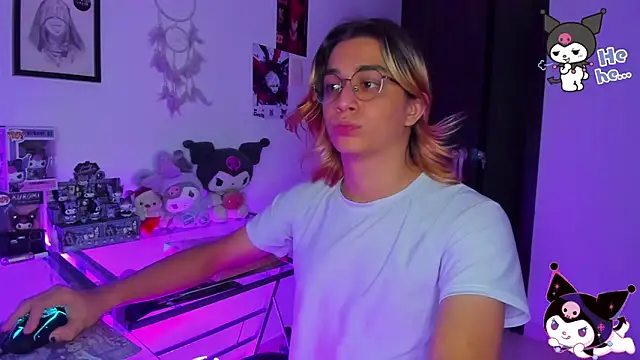 KeitaMoon live sex cam