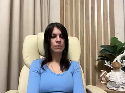 InjaAtHome's cam snapshot