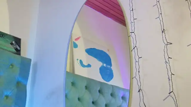 Paola_Lyon_'s cam snapshot