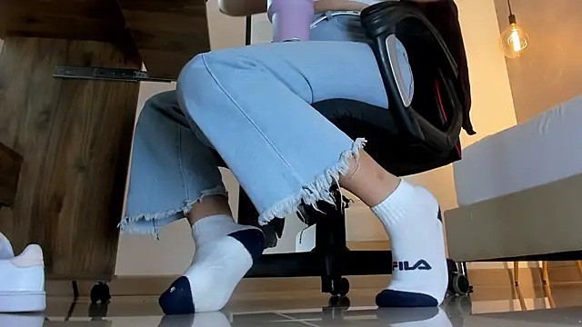 alma_fenix's cam snapshot