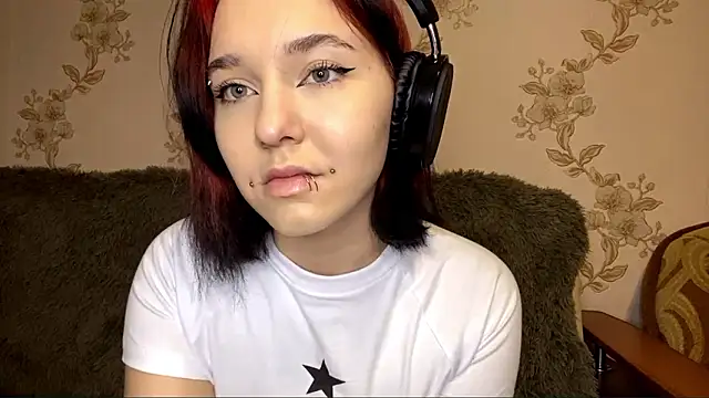 EmilyVeiro's cam snapshot