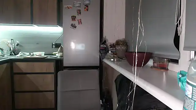 delightful_sofi's cam snapshot