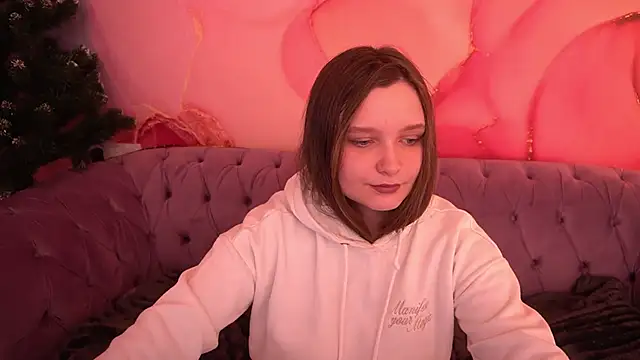 MagicPeachh_'s cam snapshot