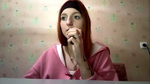 GlyndaNiksich's cam snapshot