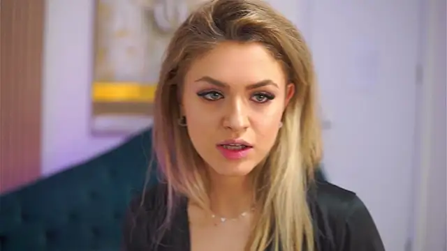 NayaQuinn's cam snapshot