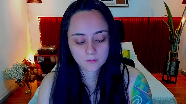 KatherineBond's cam snapshot