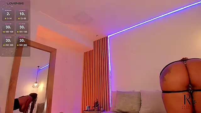 anahi_ryan_'s cam snapshot