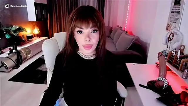 Miss_kay1111's cam snapshot