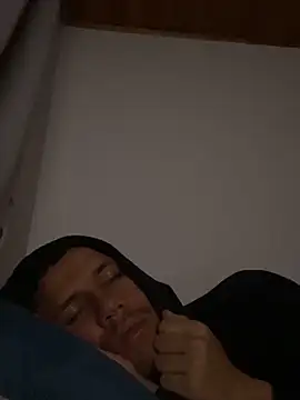 Michaell_Spinelly's cam snapshot