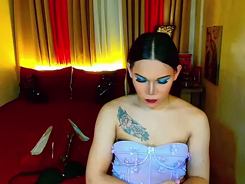 Kelly_Shemale live sex cam