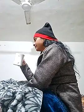 Pooja_pandey's cam snapshot