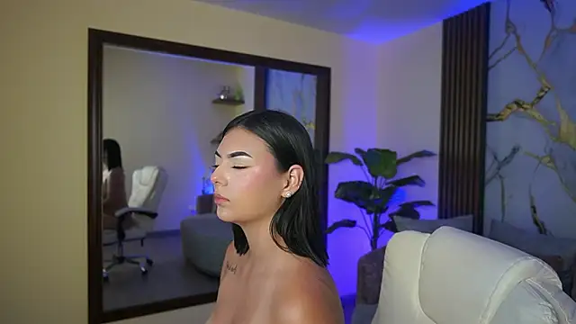 LiaWheeler's cam snapshot