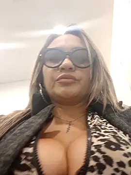 Afroditecash live sex cam