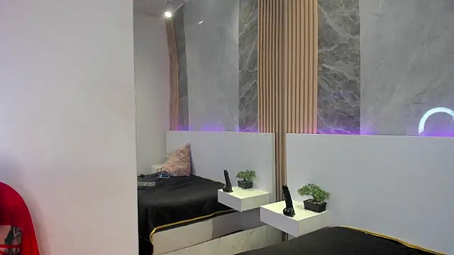 PamelaRed_'s cam snapshot