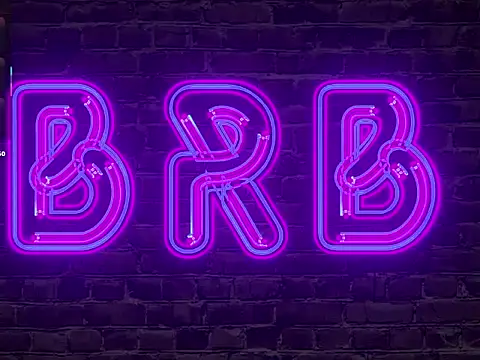 Chloe_bigcock live sex cam