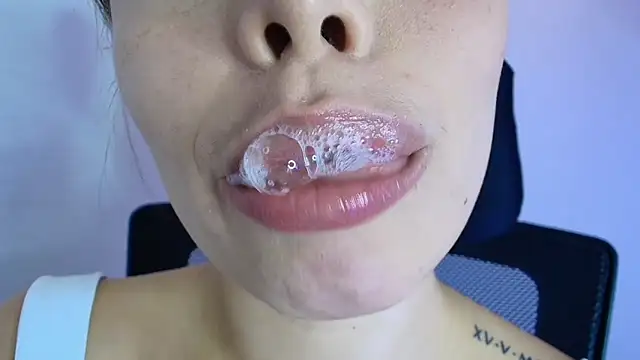 lisbet21x's cam snapshot