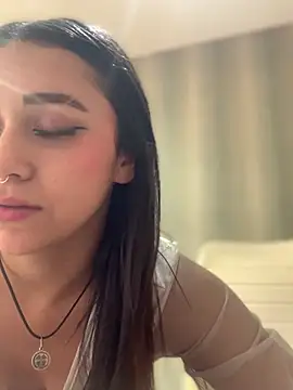 AshleyPinkk_'s cam snapshot