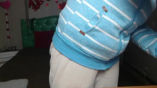 EmiliaGree's cam snapshot