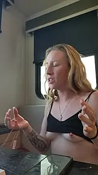 bmorganne420's cam snapshot