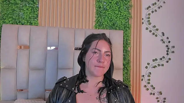 JeniferPowell_nm's cam snapshot