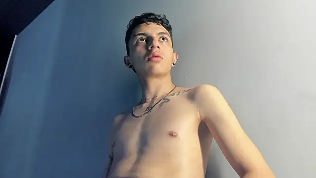 NickandAbby_'s cam snapshot