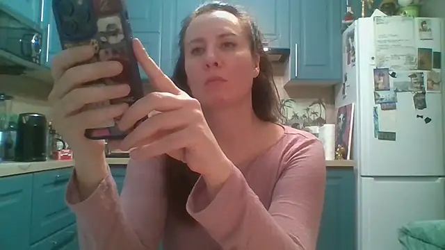 ALICAINWONDERLAND's cam snapshot