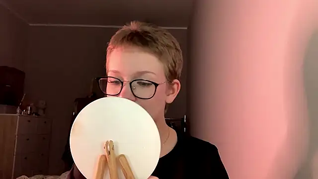 makeyousense's cam snapshot