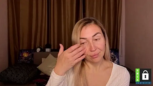 Kiss_julli88I's cam snapshot