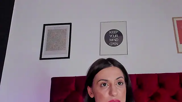 Alice_in_cumland_'s cam snapshot