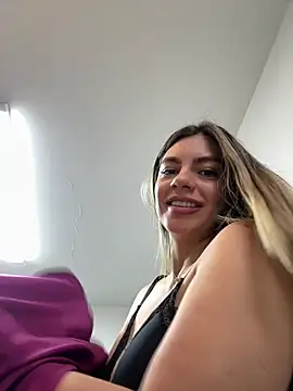 alicee16's cam snapshot