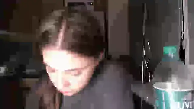 delightful_sofi's cam snapshot