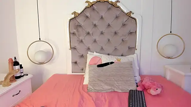 fallon_grey's cam snapshot