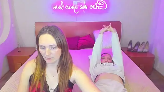 MagicEyess live sex cam