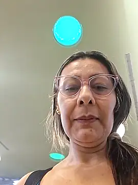 Mia-funny20's cam snapshot