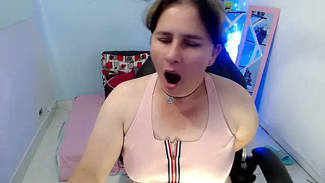 victoria_jones's cam snapshot